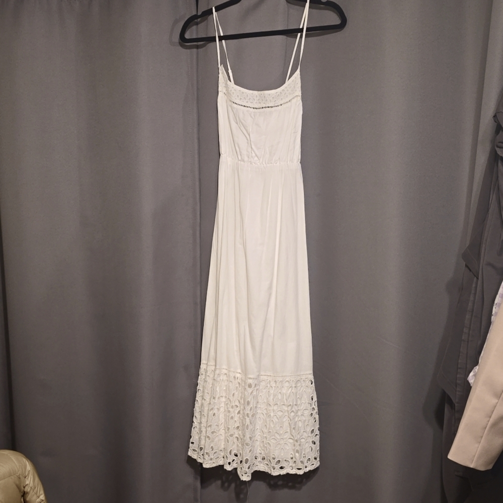 Spaghetti strap cotton dress with lace detail at bodice and bottom